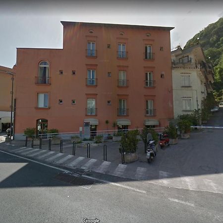 Sirentum Suite Sorrento Luaran gambar